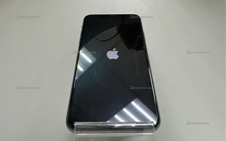 Apple iPhone 11 Pro Max 4/64 ГБ