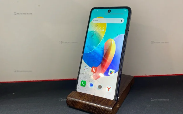 Tecno Spark Go 2024 3/64 ГБ