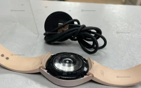 Часы  Samsung Galaxy Watch 4