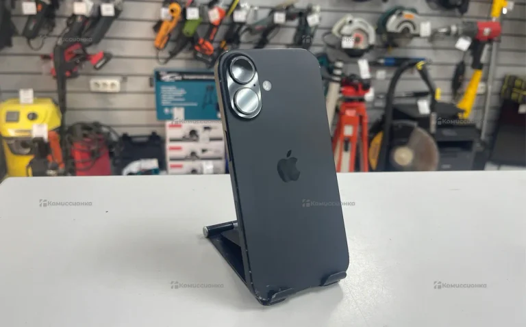 Apple iPhone 16 8/256 ГБ