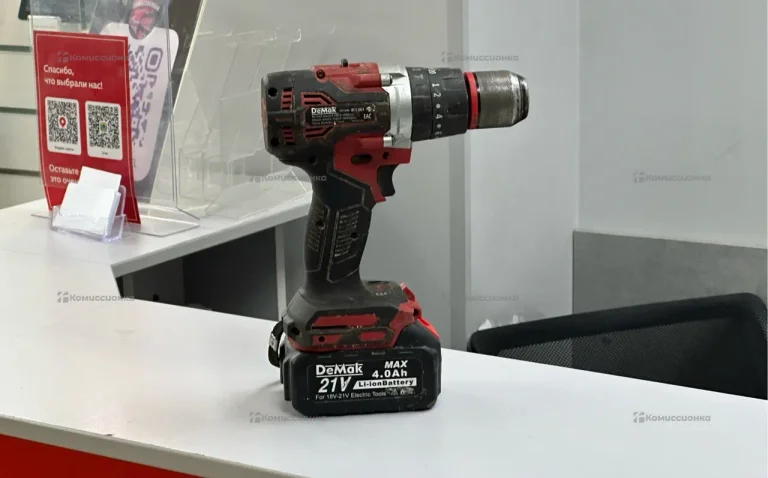 Аккумуляторная дрель-шуруповерт Demak bls 001