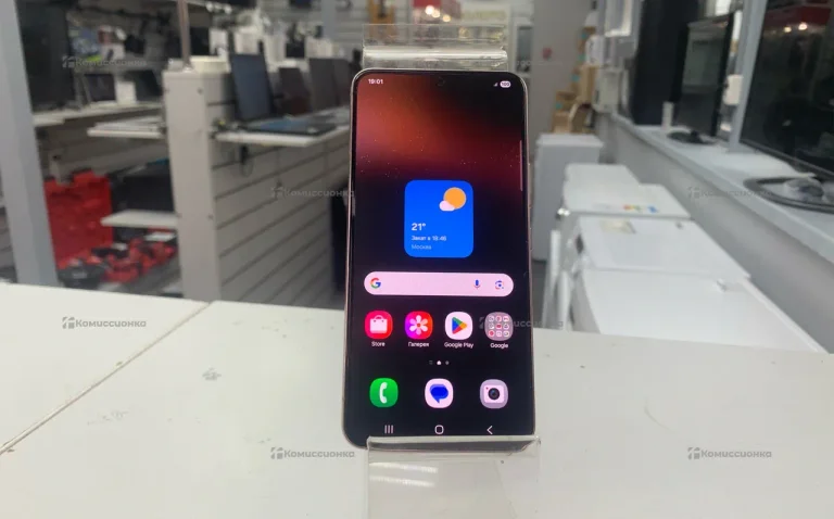 Samsung Galaxy S22  8/128 ГБ