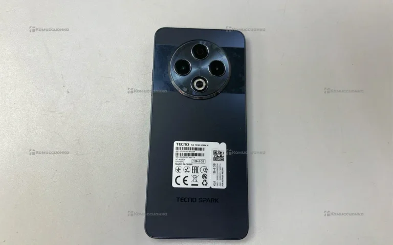 Tecno Spark 30 8/128 ГБ