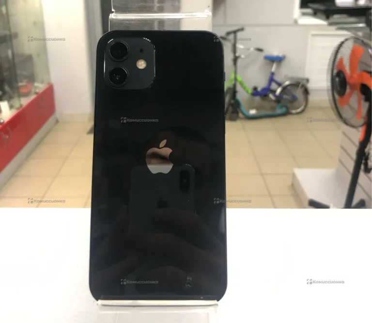 Apple iPhone 12 4/256 ГБ