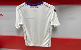 Купить Футболка белая Kappa 48-50 б/у , в Москва и область Цена:1900рублей