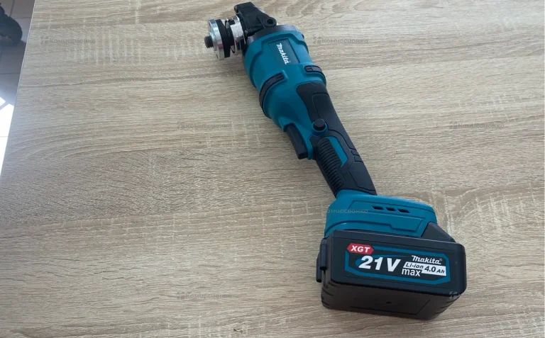 УШМ аккумуляторная Makita 125