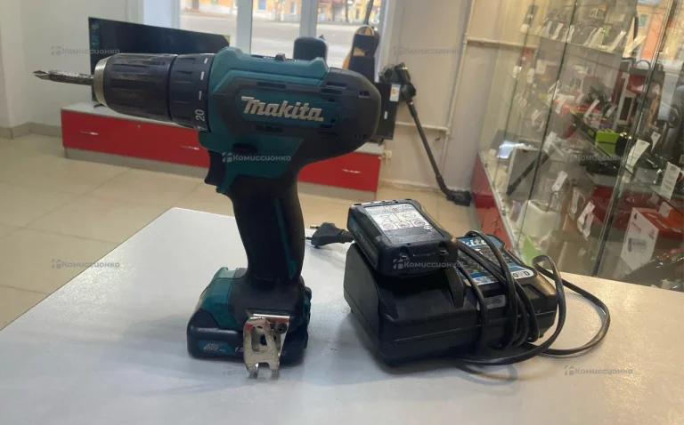Дрель Шуруповерт Makita DF333D