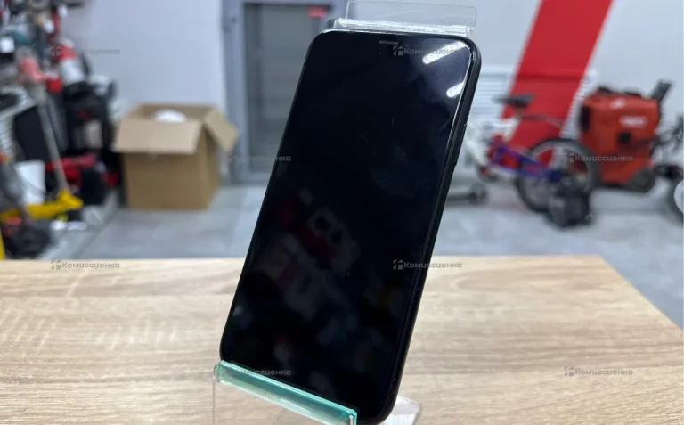 Apple iPhone Xr 64ГБ