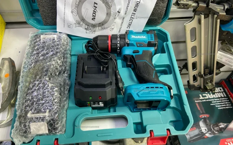 Дрель шуруповерт Makita реплика 26V