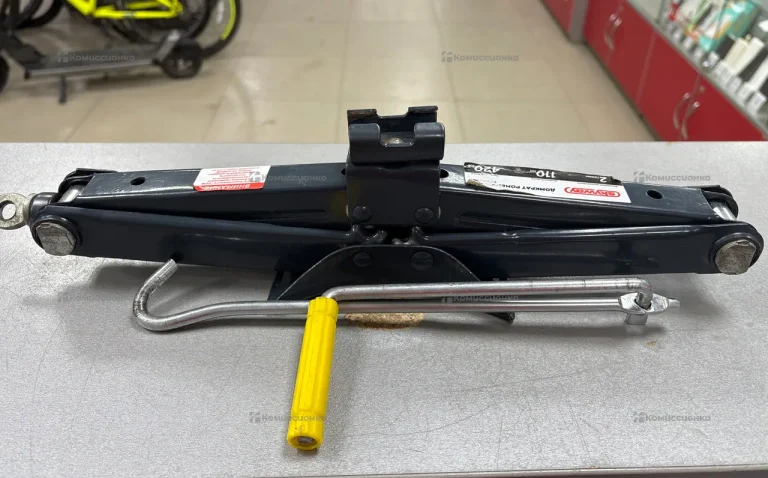 Домкрат skyway