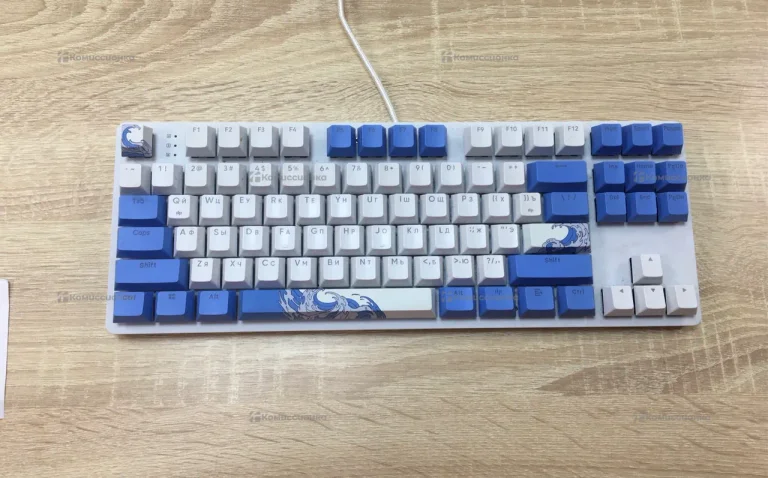 Клавиатура  Red Square-Keyrox TKL