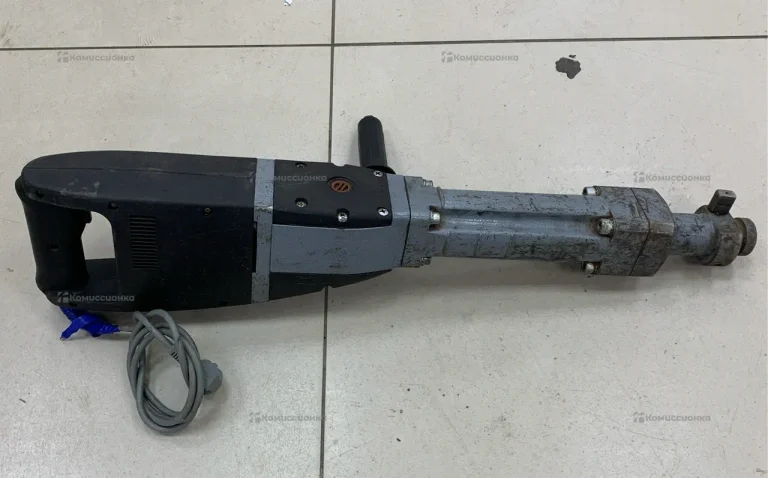 Отбойный молоток Rebir ERA-18