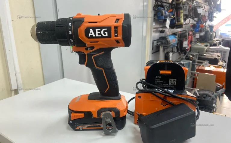Аккумуляторная дрель-шуруповерт AEG BS18G4
