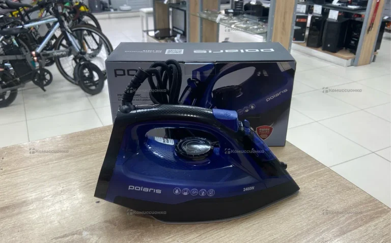 Утюг Polaris Pir2481K