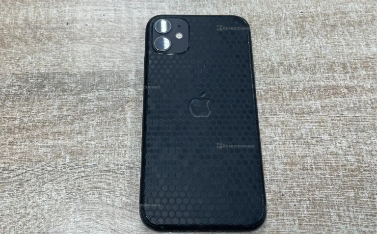 Apple iPhone 11 4/128 ГБ