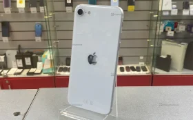 Apple iPhone SE 64 ГБ