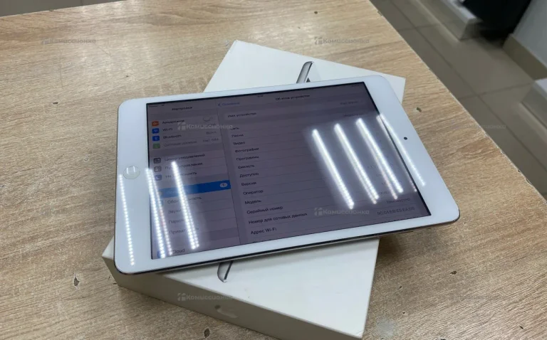 Планшет Apple iPad mini 16Gb Wi-Fi + Cellular