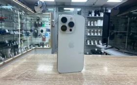 Apple iPhone 15 Pro 8/128 ГБ