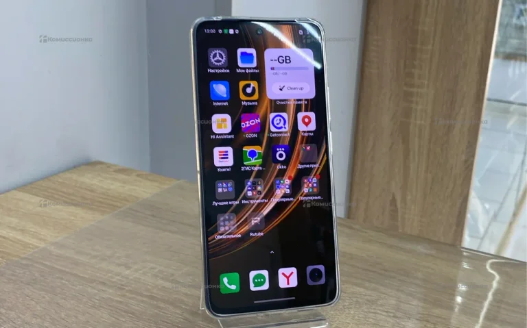 Realme 13+ 8/256 ГБ