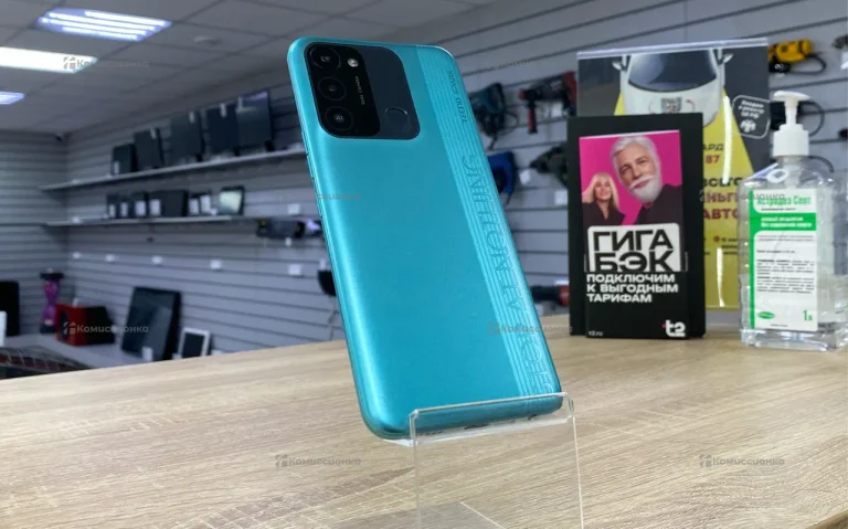 Tecno Spark 8C 4/64 ГБ