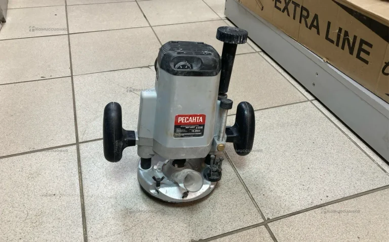 Эксцентриковая шлифмашина РЕСАНТА ЭШМ-125Э