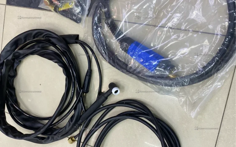 Сварочный полуавтомат Azzuno MIG270l