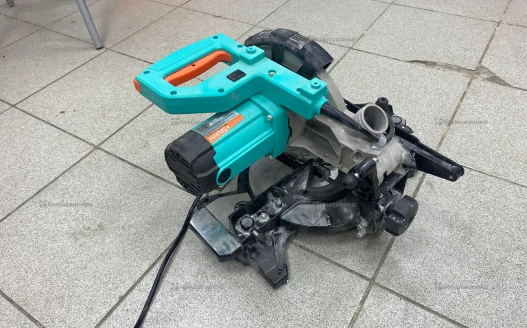 Тарцовочная пила STURM IP20