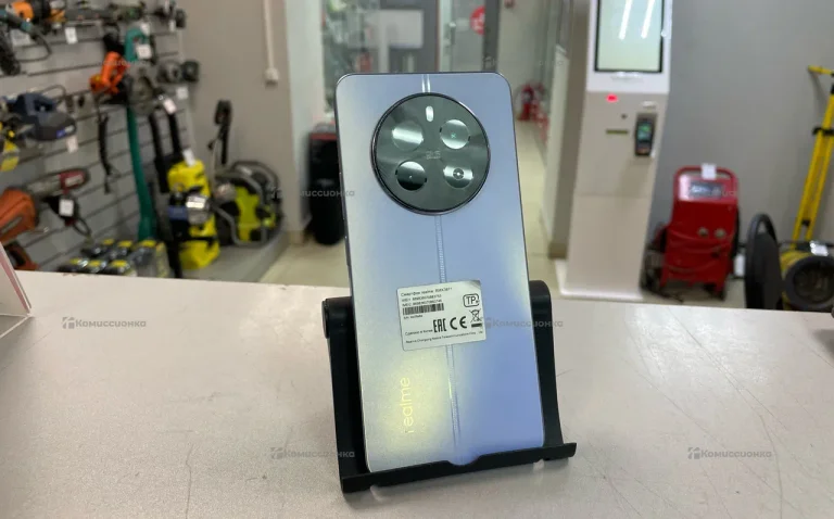 Realme 12 8/512 ГБ
