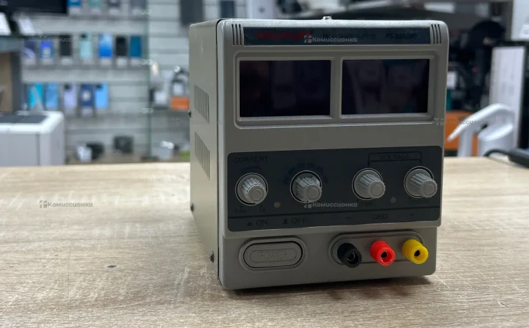 PS-1502DD YAXUN лабораторный источник питания
