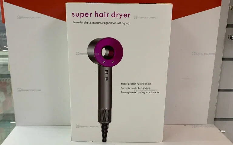 Фен Dyson (реплика)