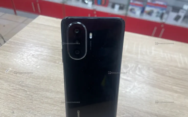 Huawei Nova Y70 4/128 ГБ