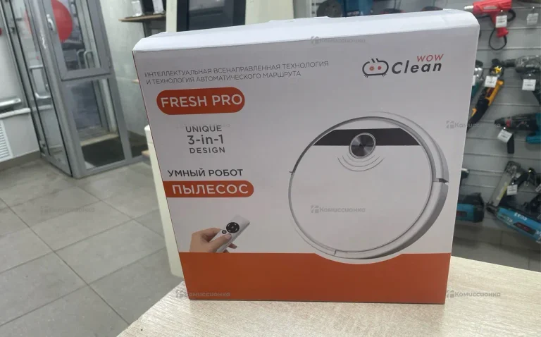 Робот Пылесос  smart Robotic