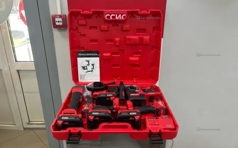 Набор инструментов Milwaukee M18 FEUL