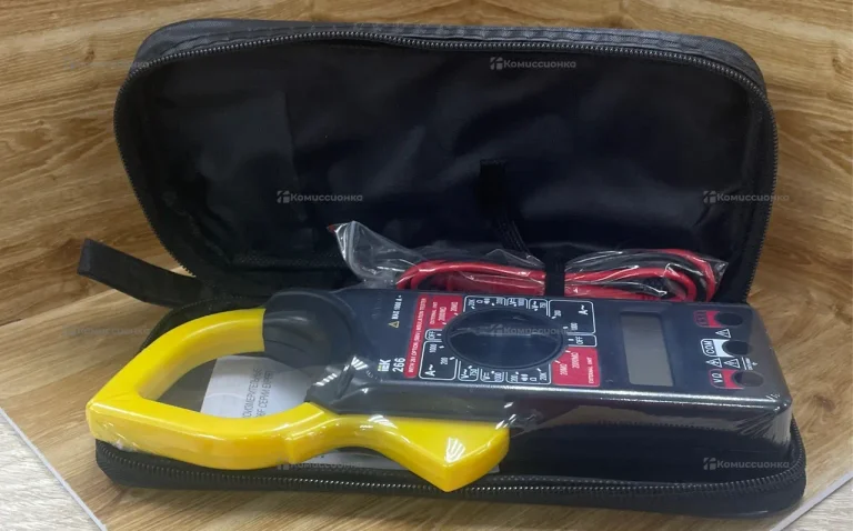клещи токоизмерительные IEK 266