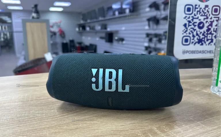 Колонка JBL Charge 5