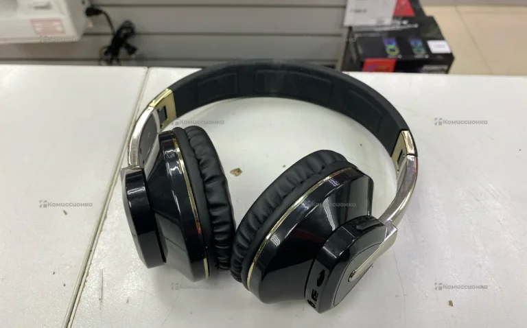 Наушники  HW33