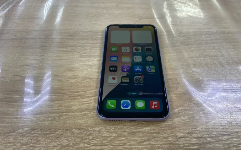 Apple iPhone 11 4/64 ГБ