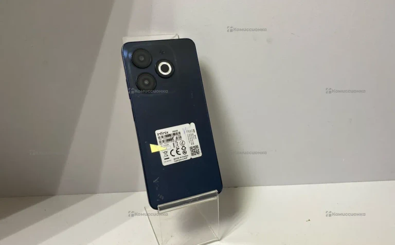 Infinix Smart 8 3/64ГБ