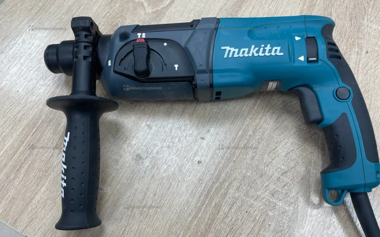 Перфоратор Makita 2470HR