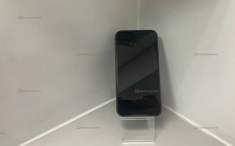 Apple IPhone 11 64 ГБ
