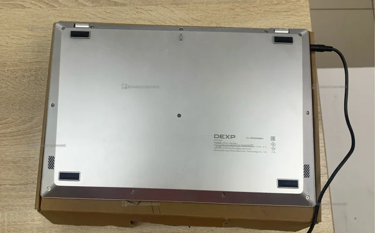Ноутбук  Dexp Aquilon C-14-ICW300