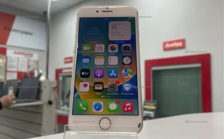 Apple IPhone 8 64Gb