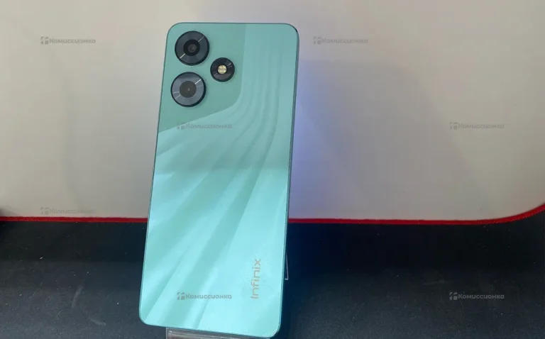 Телефон Infinix HOT30i 8/128
