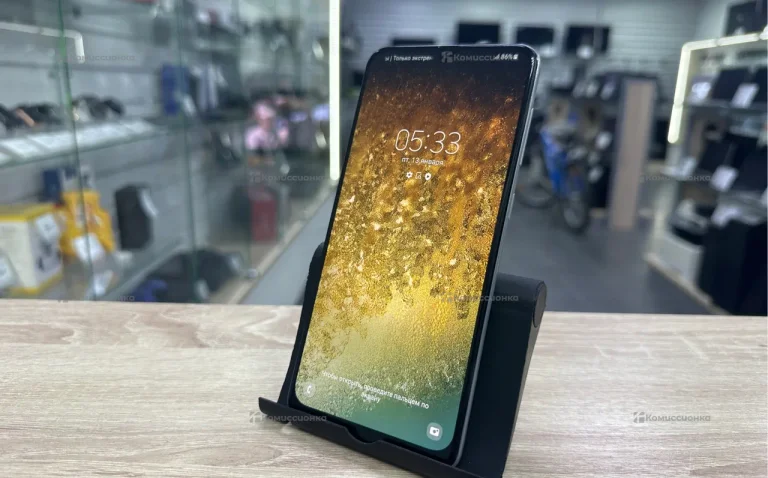 Samsung Galaxy A30 4/64 ГБ