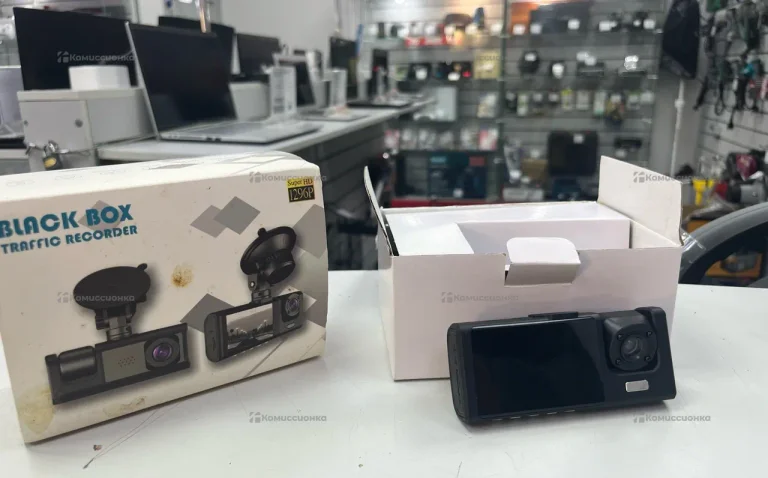 Видеорегистратор  Black Box