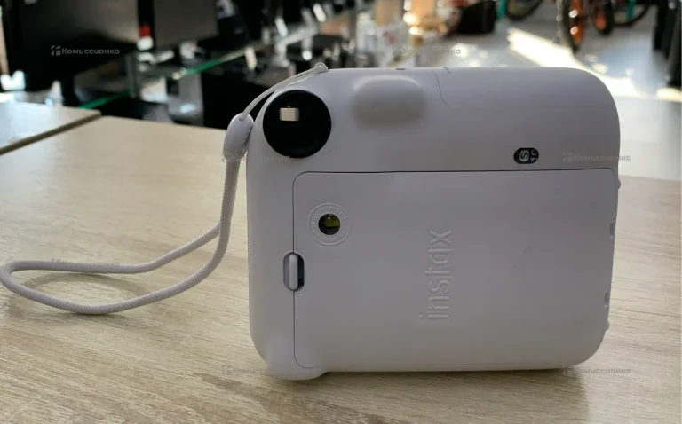 Фотоаппарат  Fujifilm Instax 12 mini