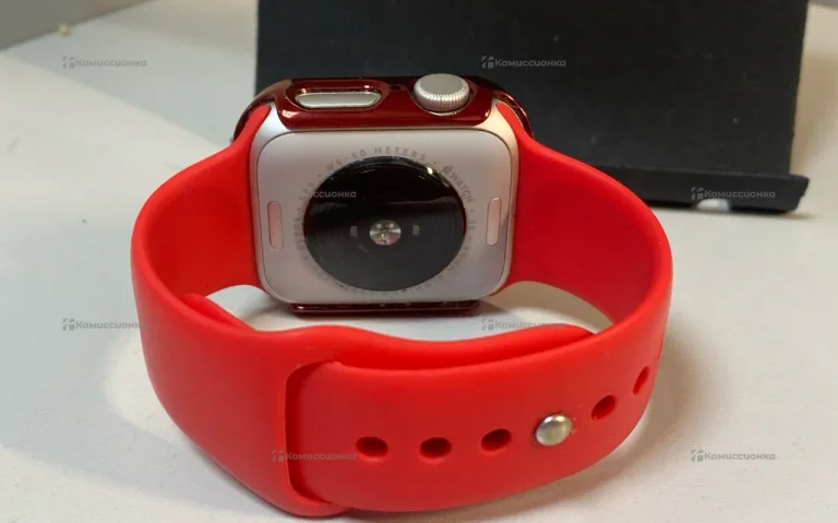 Часы  Apple Watch SE 40mm