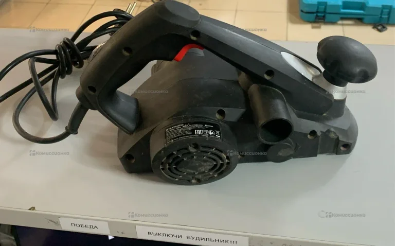 Электрорубанок M1B-YH582X2