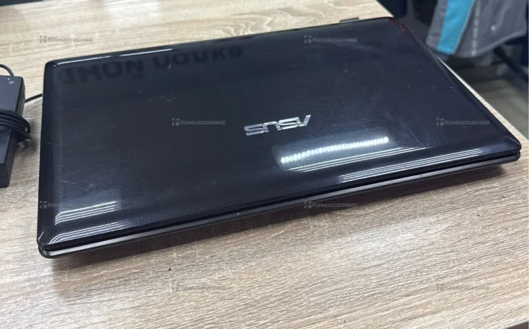 Ноутбук ASUS X52J