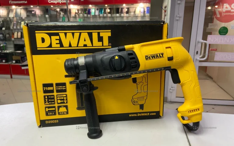 Перфоратор dewalt D25033K
